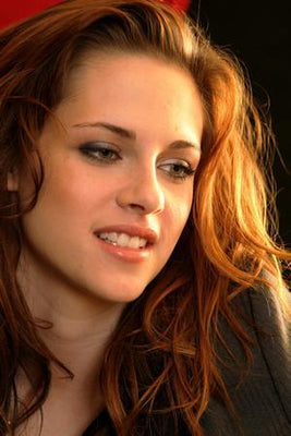 Kristen Stewart Poster pretty portrait 27"x40" The Poster Depot