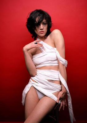 Asia Argento Metal Poster Print 8in x 12in 12"x16" The Poster Depot
