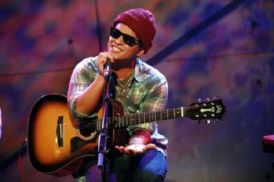 Bruno Mars Poster 24in x 36in The Poster Depot