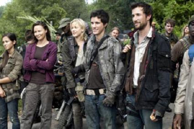 Falling Skies Poster 16in x 24in - Fame Collectibles

