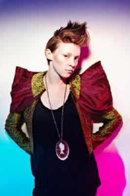 La Roux Poster 27inx40in The Poster Depot