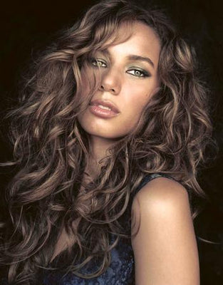 Leona Lewis Glamorous Metal Print 8in x 12in