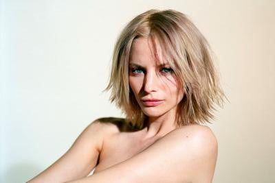 Sienna Guillory Pretty Blonde Poster 11x17 poster The Poster Depot