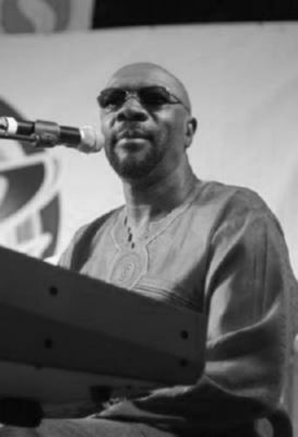 Isaac Hayes Poster Black and White Mini Poster 11"x17"