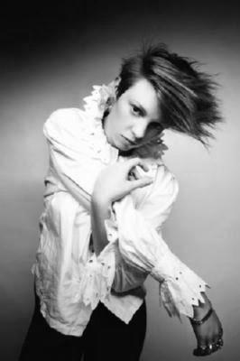 La Roux black and white poster