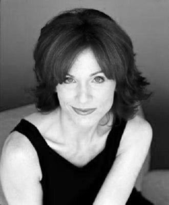 Marilu Henner Poster Black and White Poster 16x24 The Poster Depot