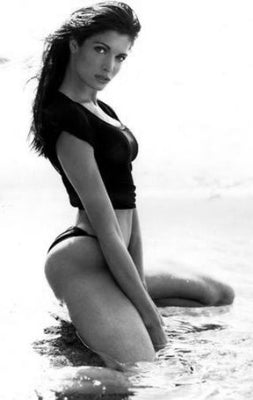 Stephanie Seymour poster Black and White poster for sale cheap United States USA